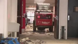 Jennings High School closes after water pipe breaks and floods school