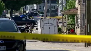 Deadly ICE shooting in Maine: Protesters gather