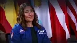 Christina Koch, astronaute de la NASA, parle de la vie dans l'espace et de ses liens avec l'Afrique