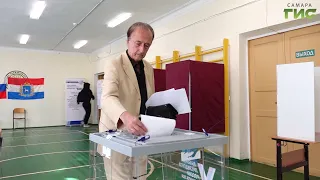 People's Artist of Russia Vladimir Galchenko voted in the election