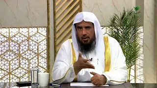 حكم الصلاة خلف إمام يجلس على كرسي- الشيخ د. سعد الخثلان