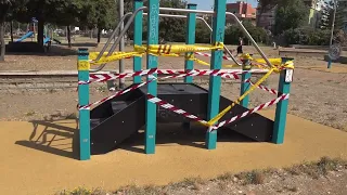 Ostia, vandalized playground equipment replaced at Parco XXV Novembre 1884 - Canale 10