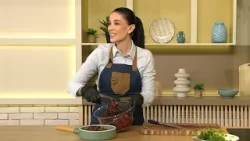 Առավոտ լուսո (խոհանոց). բազուկով և նռով աղցան Առավոտ լուսո (խոհանոց). բազուկով և նռով աղցան