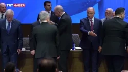 AK Parti'ye katılımlar sürüyor