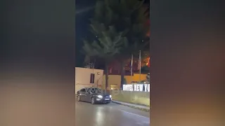 ZJARR NË 'UJË TË FTOHTË'/ Vlora përfshihet sërish nga flakët, digjen pishat e bredhat pranë tunelit