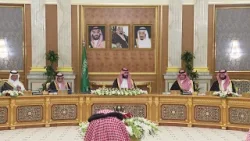 ولي العهد يرأس جلسة مجلس الوزراء في جدة ولي العهد يرأس جلسة مجلس الوزراء في جدة