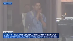Man pleads guilty to bringing weapon to Chicago federal building, leading to hours-long standoff