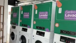 Medellín inauguró el primer centro de lavado comunitario para beneficiar a mujeres cuidadoras