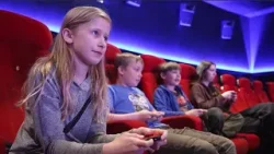 Zocken im Kino: Mario Kart auf XXL-Leinwand
