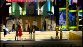 ၂၀၁၃ အကယ္ဒမီ ေဖ်ာ္ေျဖမႈမ်ား