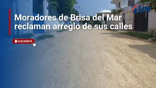 Brisa del Mar residents demand road repairs