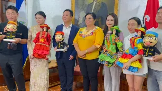 León Welcomes Traditional Art Troupe from Hunan