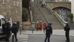Detido homem que ameaçou fazer-se explodir frente ao consulado do Irão em Paris