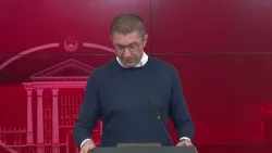 Премиерот Мицкоски очекува намалување на цените на горивото