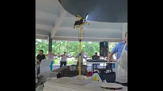 Γλέντησαν Κερκυραϊκά με την ψυχή τους!