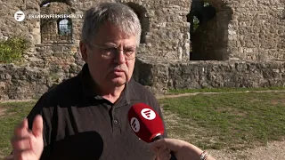 Summer at home: Searching for clues at the Wolfstein castle ruins