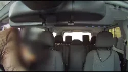 Bari, tassista derubato mentre scarica le valigie del cliente. La denuncia: “Lavoriamo sotto stress” Bari, tassista derubato mentre scarica le valigie del cliente. La denuncia: “Lavoriamo sotto stress”