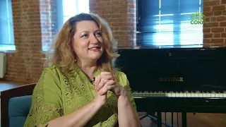 Canon. TV music show contestant, singer Irina Krutova. Part 1