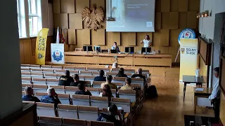 Autism in Intervention [sign language and subtitles]