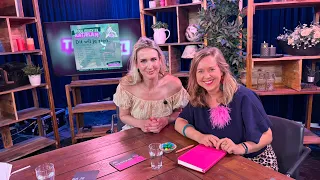 At the Table - Walking poems with Elisanne van der Tuuk