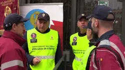 Bambin Gesù di Palidoro, i volontari della Polizia consegnano doni ai piccoli pazienti - Canale 10