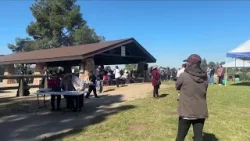 Некоторые жители Фресно отмечают Пасху раньше времени, чтобы избежать скопления людей в парках.