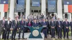 Торги на Техасской фондовой бирже начнутся в июле. Торги на Техасской фондовой бирже начнутся в июле.