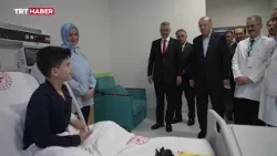 Cumhurbaşkanı Erdoğan Tenzile Erdoğan Devlet Hastanesi'ndeki hastaları ziyaret etti
