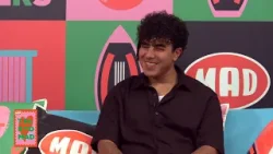 O AGapios στο Talk To Mad!To νέο του τραγούδι και οι διαφορές της ελληνικής & αιγυπτιακής κουλτούρας