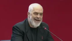 Top Channel/ “Kur dilja jashtë, përfundoja në komisariatin e aeroportit”, Rama rrëfen brengën e tij