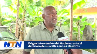 Residents of Los Maestros Demand Government Intervention Over Deteriorated Streets