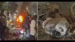 Motorcycle reduced to scrap after catching fire in Cuesta del Plomo, Managua