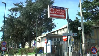 Pianura. Rissa tra ragazzi, accoltellati due giovani. Uno rischia di morire