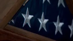 Короткометражный фильм привлекает внимание к проблеме самоубийств среди ветеранов. Короткометражный фильм привлекает внимание к проблеме самоубийств среди ветеранов.