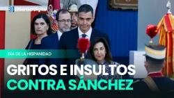 Sánchez, recibido entre insultos en su llegada al desfile del 12 de octubre