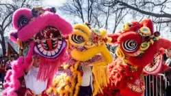 Más de 100.000 personas celebran en Usera el gran desfile del Año Nuevo chino Más de 100.000 personas celebran en Usera el gran desfile del Año Nuevo chino