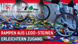 Fürstenwalde: Rampen aus Legosteinen erleichtern Zugang
