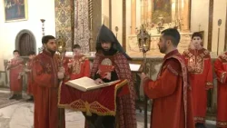 Ավագ Երեքշաբթի Էջմիածնի Մայր Տաճարում երեկոյան ժամերգությանը ներկայացվել է «Տասը կույսերի» առակը