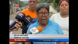 Residents of the Santo Domingo neighborhood in southwestern Barquisimeto demand improvements in b...