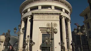 Ја задавил поранешната сопруга, па глумел дека сонот го одвел до телото
