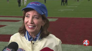 Hochul attends Bills' first home opener in new stadium