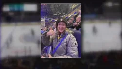 Болельщик «Сэйбрз» получил удар шайбой в центре поля, но отказался пропустить игру.