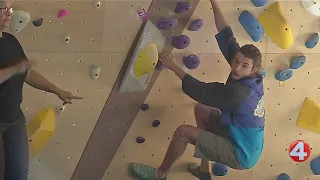 Mountain climbers share experience with students