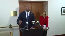 Городской совет Балтимора стремится расширить полномочия генерального инспектора. Городской совет Балтимора стремится расширить полномочия генерального инспектора.