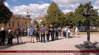 Šetnja umjesto udžbenika i učenici kao vodiči – Osječani krenuli „Tragom Oscara Nemona“