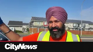 Calgary city councillor organizes cleanup day in northeast, calls for city to crack down on dumping