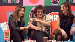 Push Up. Oι συντελεστές της παράστασης καλεσμένοι στο Talk To Mad!