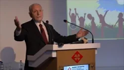 Prof. Haberal, Başkent Adana Hastanesi'nde Gerçekleşen "Bahar Pediatri Kongresi"nde Konuştu
