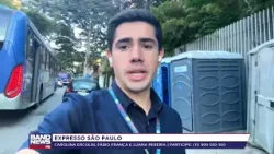 Banheiros químicos estão abandonados em pinheiros há um mês