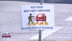 Сотрудники полиции штата Дж. Сити и некоммерческие организации выявляют водителей, не уступающих ...